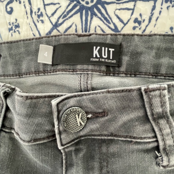 Kut from the Kloth Toothpick Skinny Jeans, Black wash, Women Size 4 - Picture 3 of 10